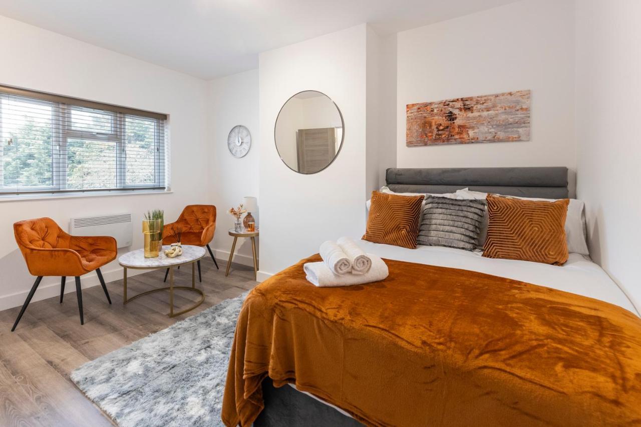 Beautiful-Cosy-King Sized Bed Flat 3 Min Walk To Tube Station Apartment London Luaran gambar